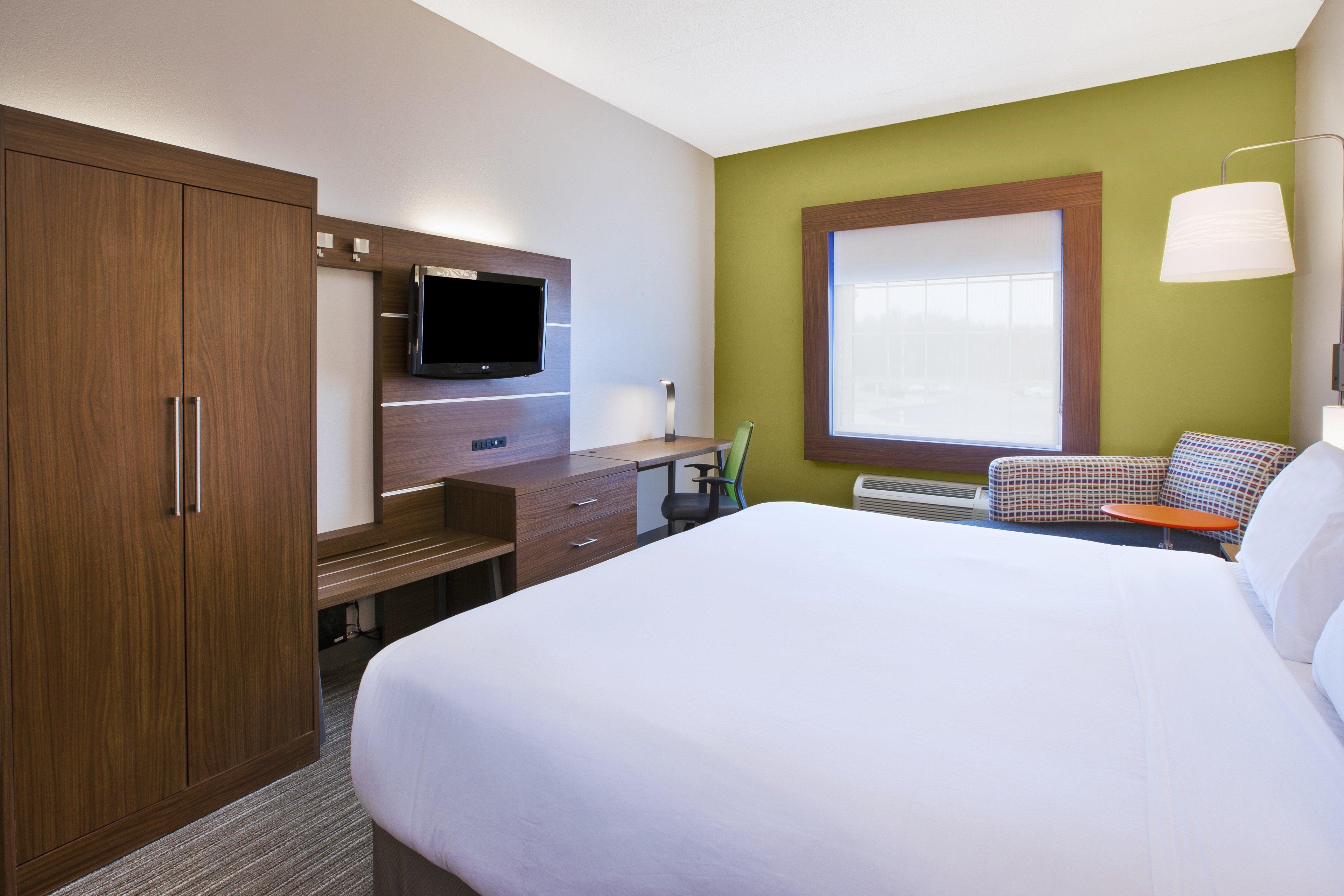 Express & Knoxville Airport By Ihg 2*