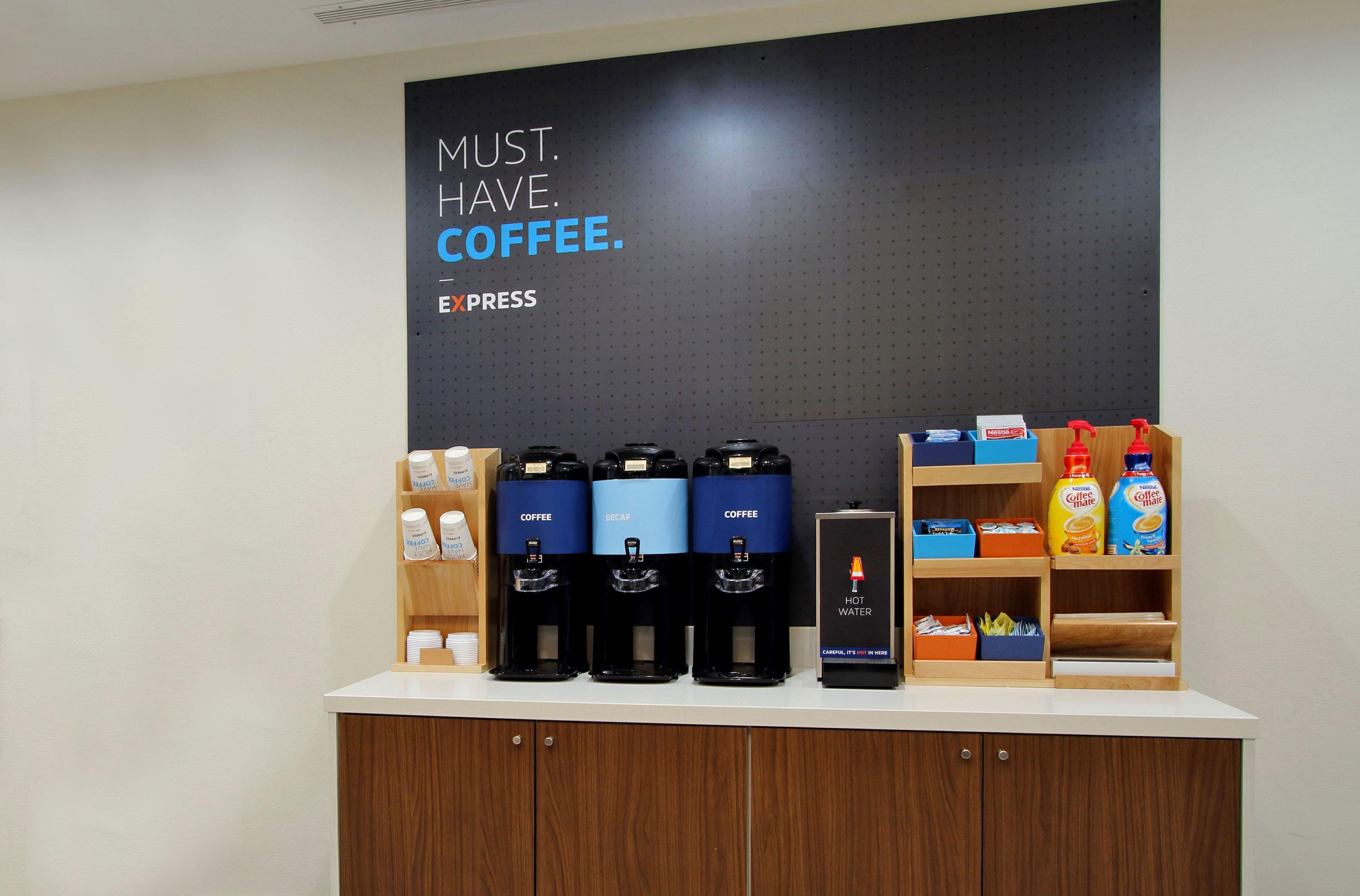 Hotel Express & Knoxville Airport By Ihg