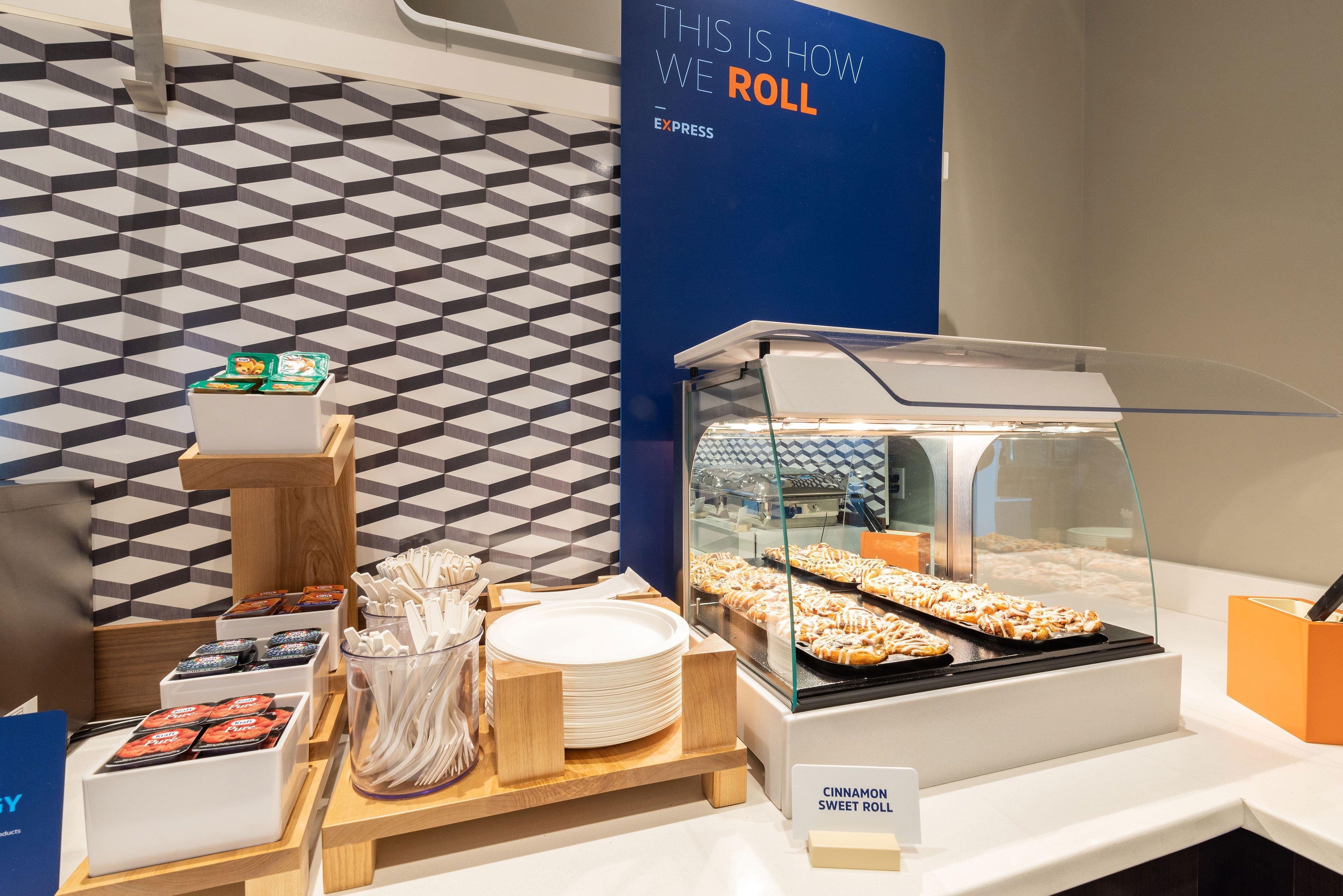 Express & Knoxville Airport By Ihg Alcoa