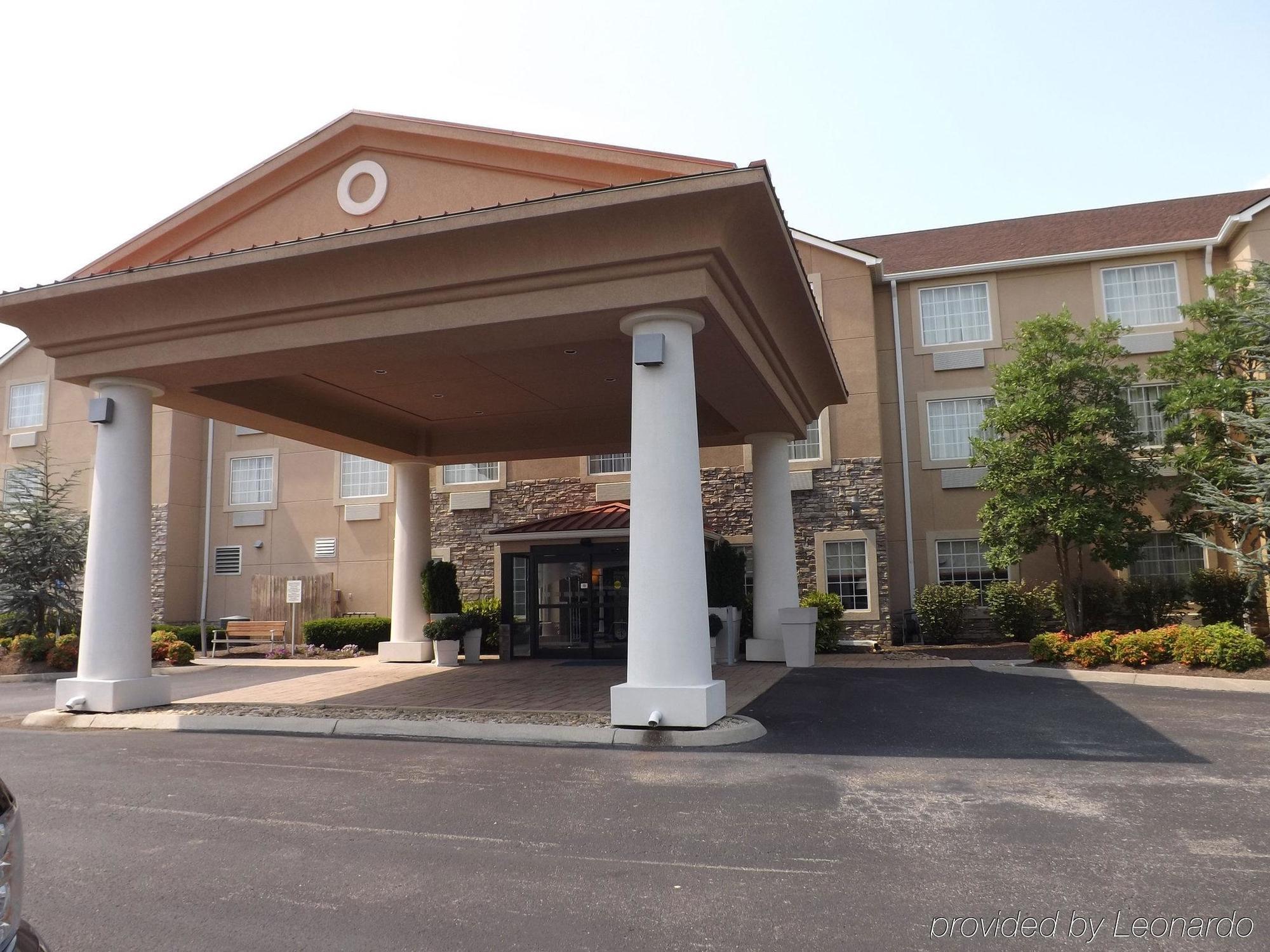Express & Knoxville Airport By Ihg Hotel 2*