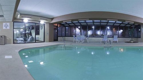 Express & Knoxville Airport By Ihg